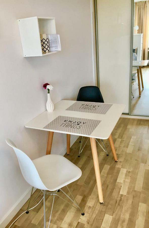 Apartament Metromarymont Warszawa Zewnętrze zdjęcie